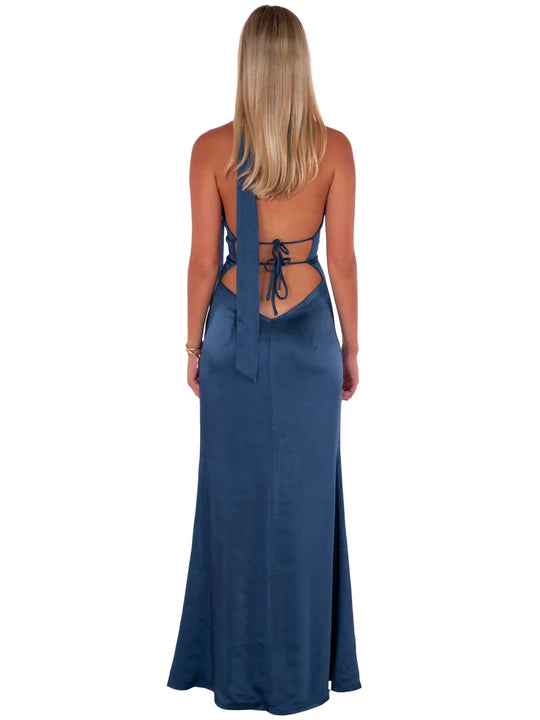 Hire I AM DELILAH. Margot Maxi in Midnight Blue – SUSTAINABLY. The