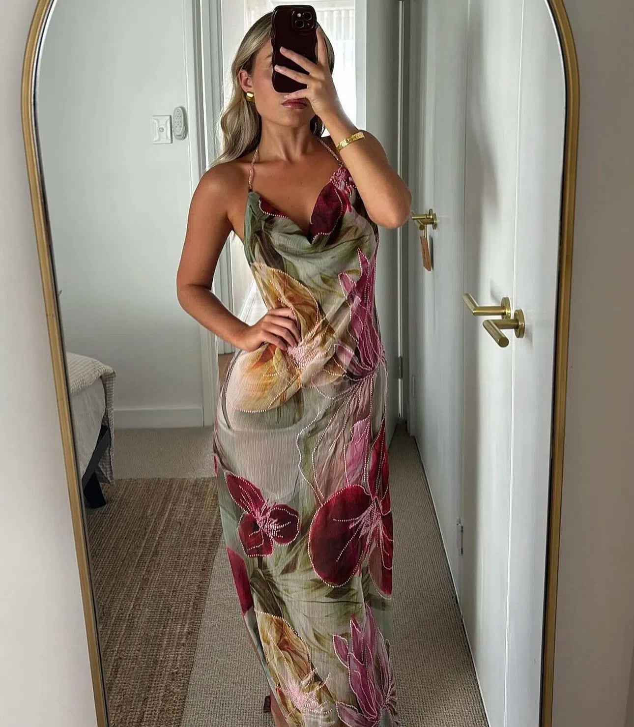 Hire JADED LONDON Dahlia Hand-Beaded Backless Chiffon Maxi Dress –  SUSTAINABLY. The Dress Hire