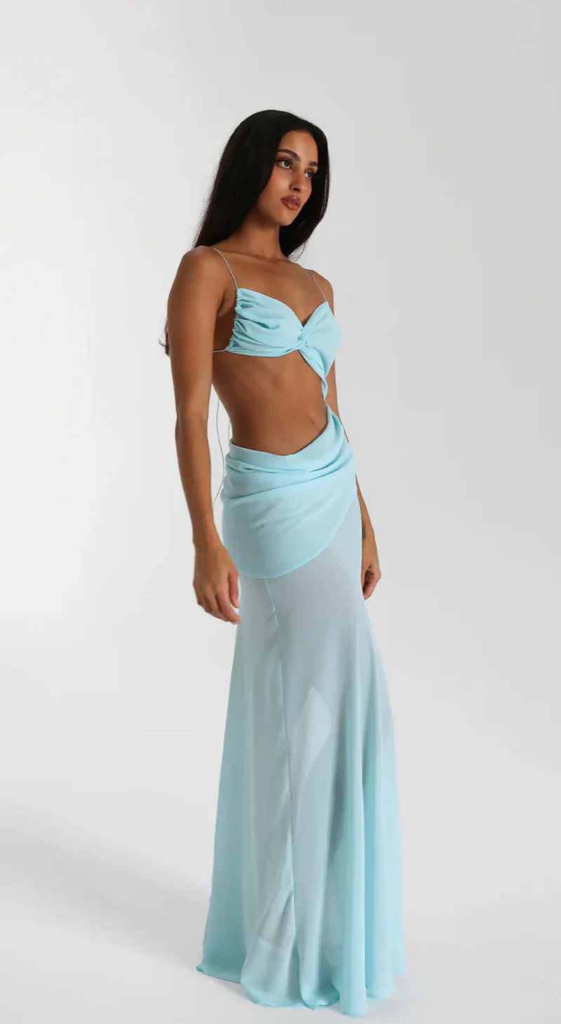 Hire Natalie Rolt Dahlia Dress Gown in Baby Blue – SUSTAINABLY. The Dress Hire