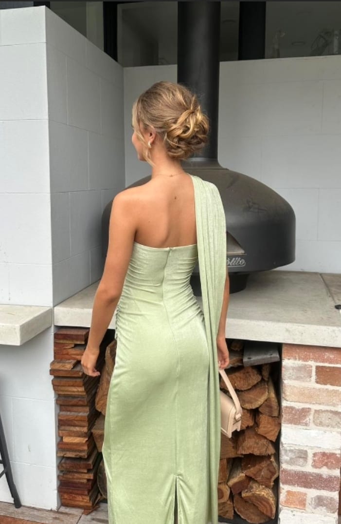 Hire TOJHA Iesha Dress in Matcha Green SUSTAINABLY. The Dress Hire Hire TOJHA Iesha Dress in Matcha Green SUSTAINABLY. The Dress Hire