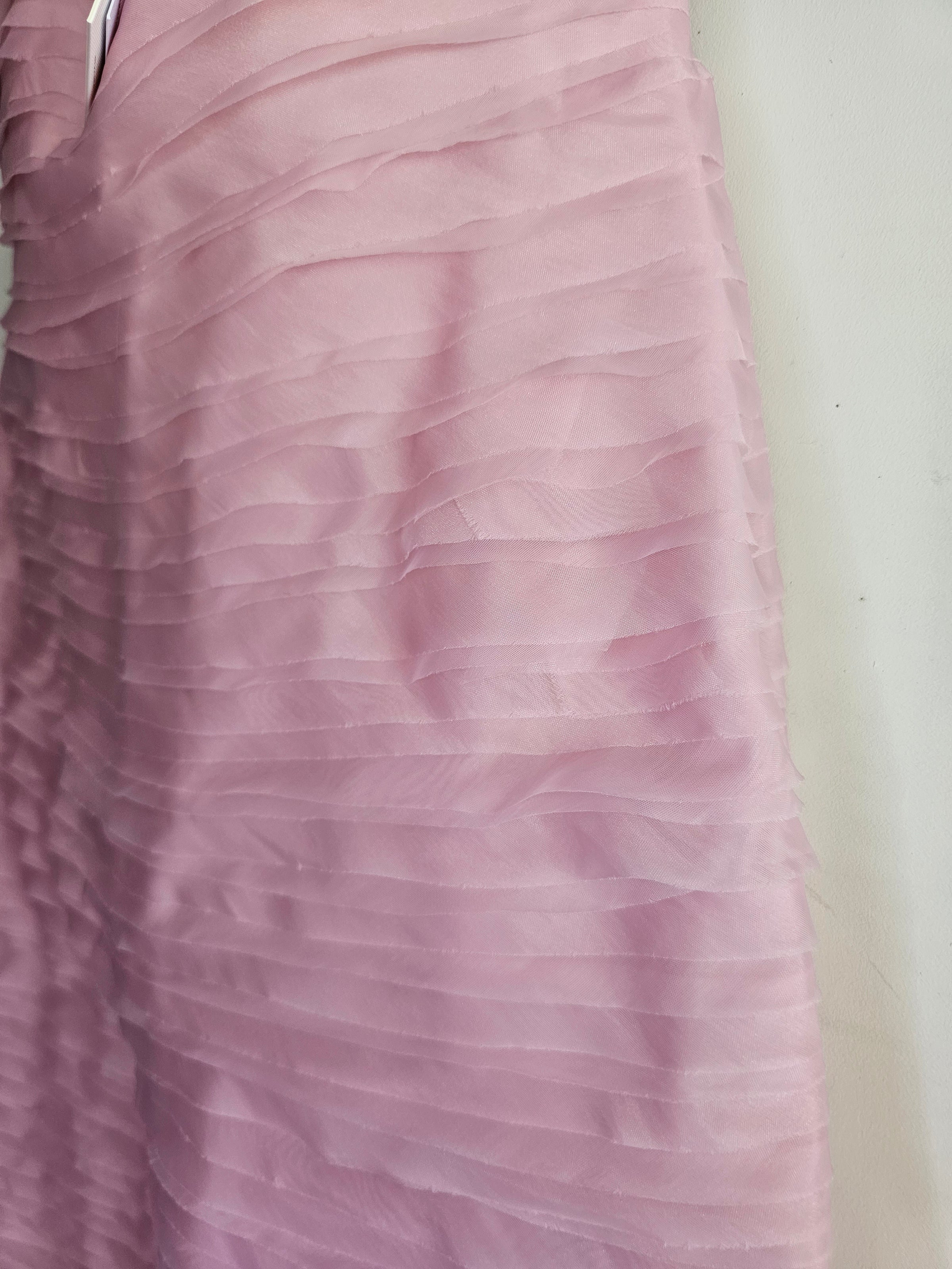 Hire AJE Soundscape Maxi Dress in Chalk Pink – SUSTAINABLY. The Dress Hire