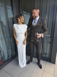 Hire EFFIE KATS Audrey Gown in Ivory White