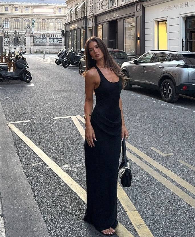 Hire BENNI Jade Maxi Dress in Black